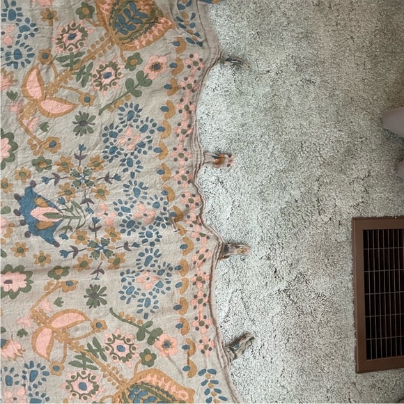 one natural life curtain - Picture 3 of 4